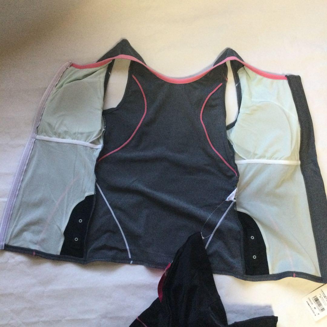 セパレート水着　Mサイズ　Elesse 美セパレーツ スナップボタン付