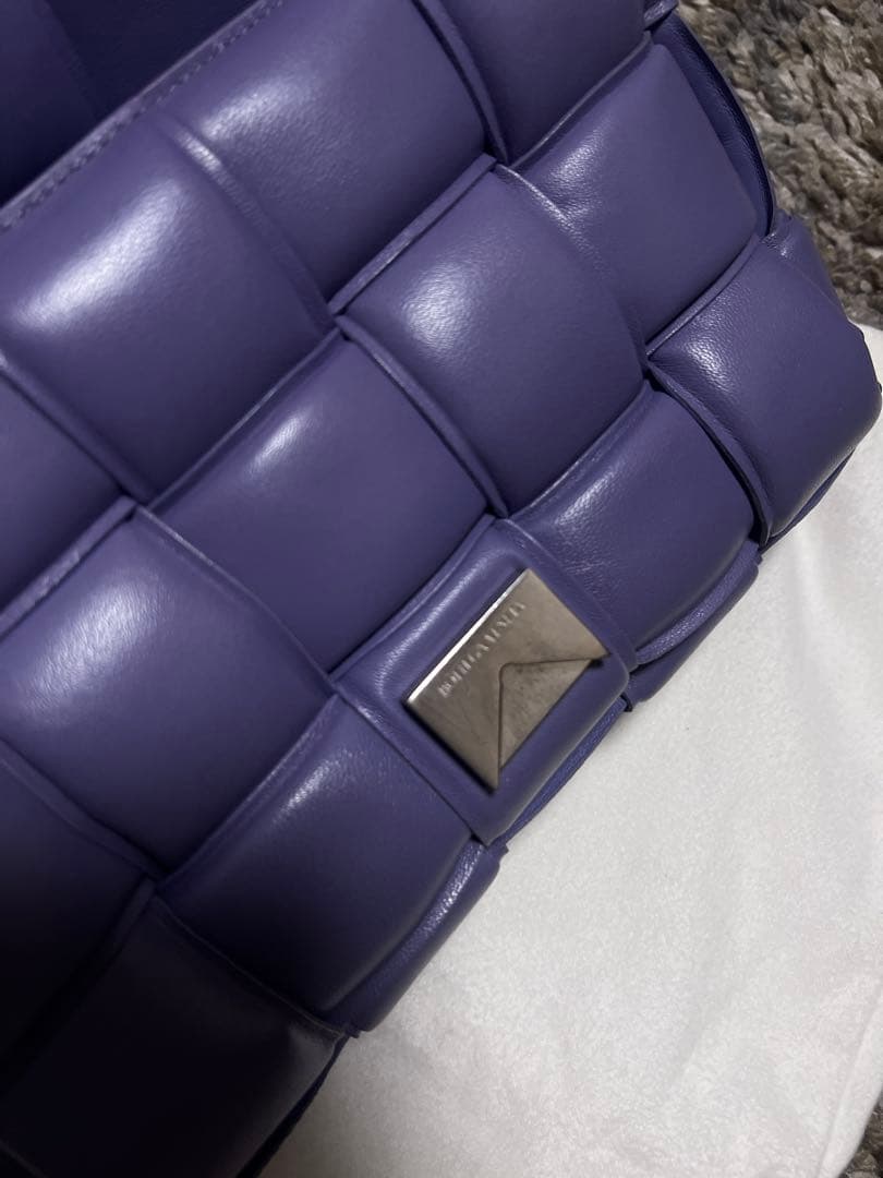 BOTTEGA VENETA パープル ショルダーバッグ BOTTEGA VENETA パープル ショルダーバッグ
