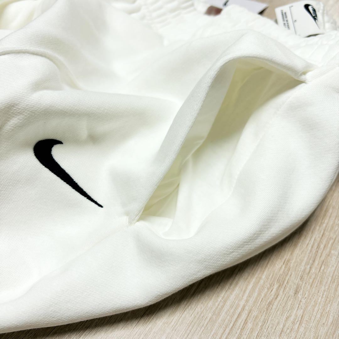 定価13640円★NIKE★上下セット★ホワイト★ジャージ★Lサイズ