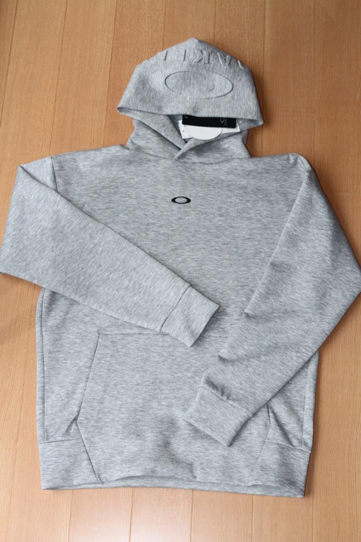 Oakley パーカー