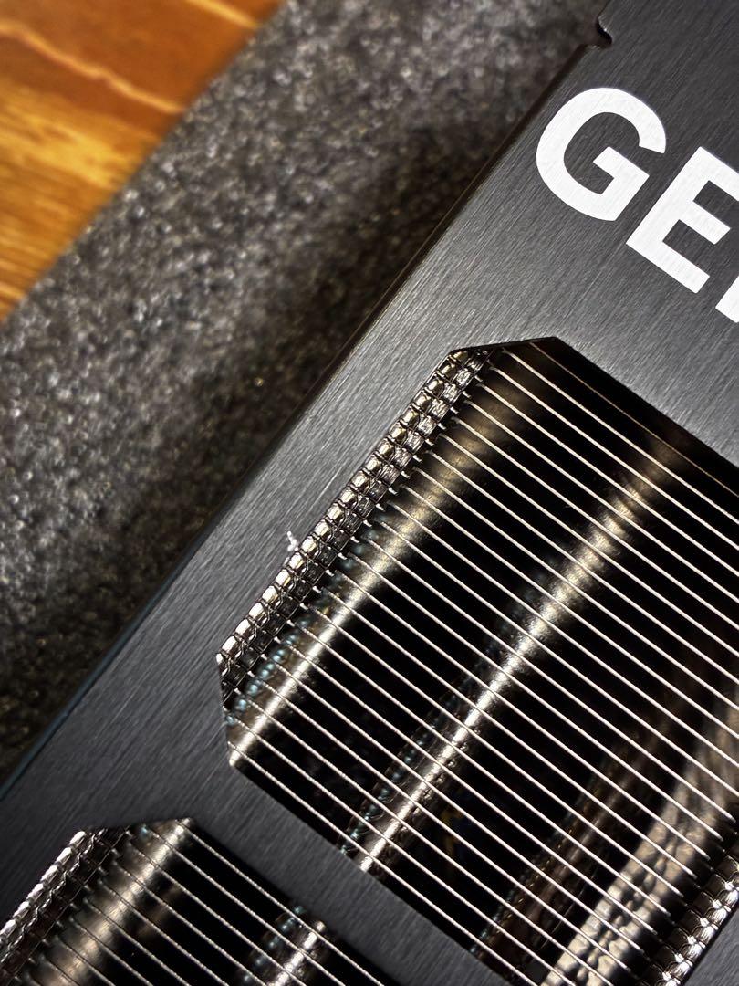 a*k様 PNY GEFORCE RTX 4070 Ti SUPER グラフィッ