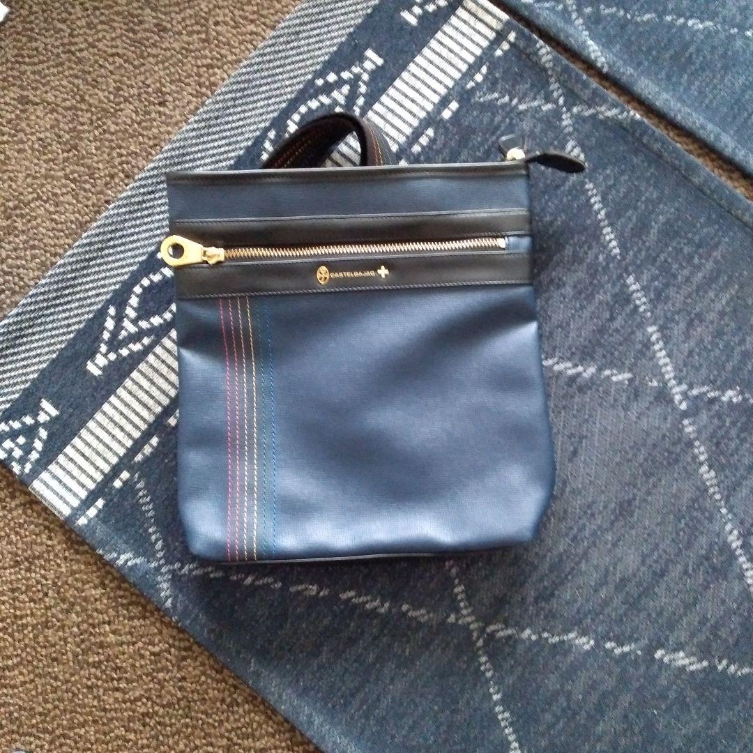 美品カステルバジャックシェストショルダー