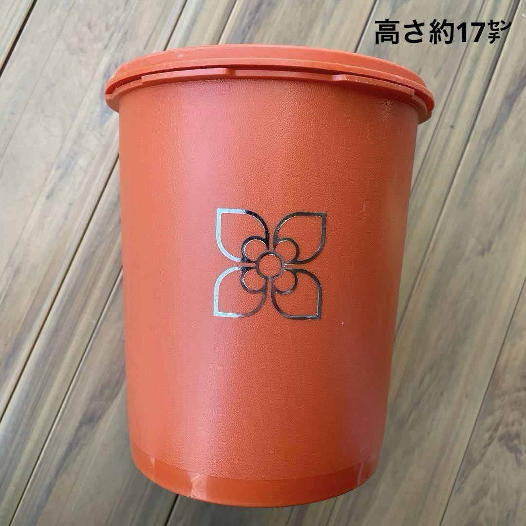 タッパーウエア食品保存容器オレンジ