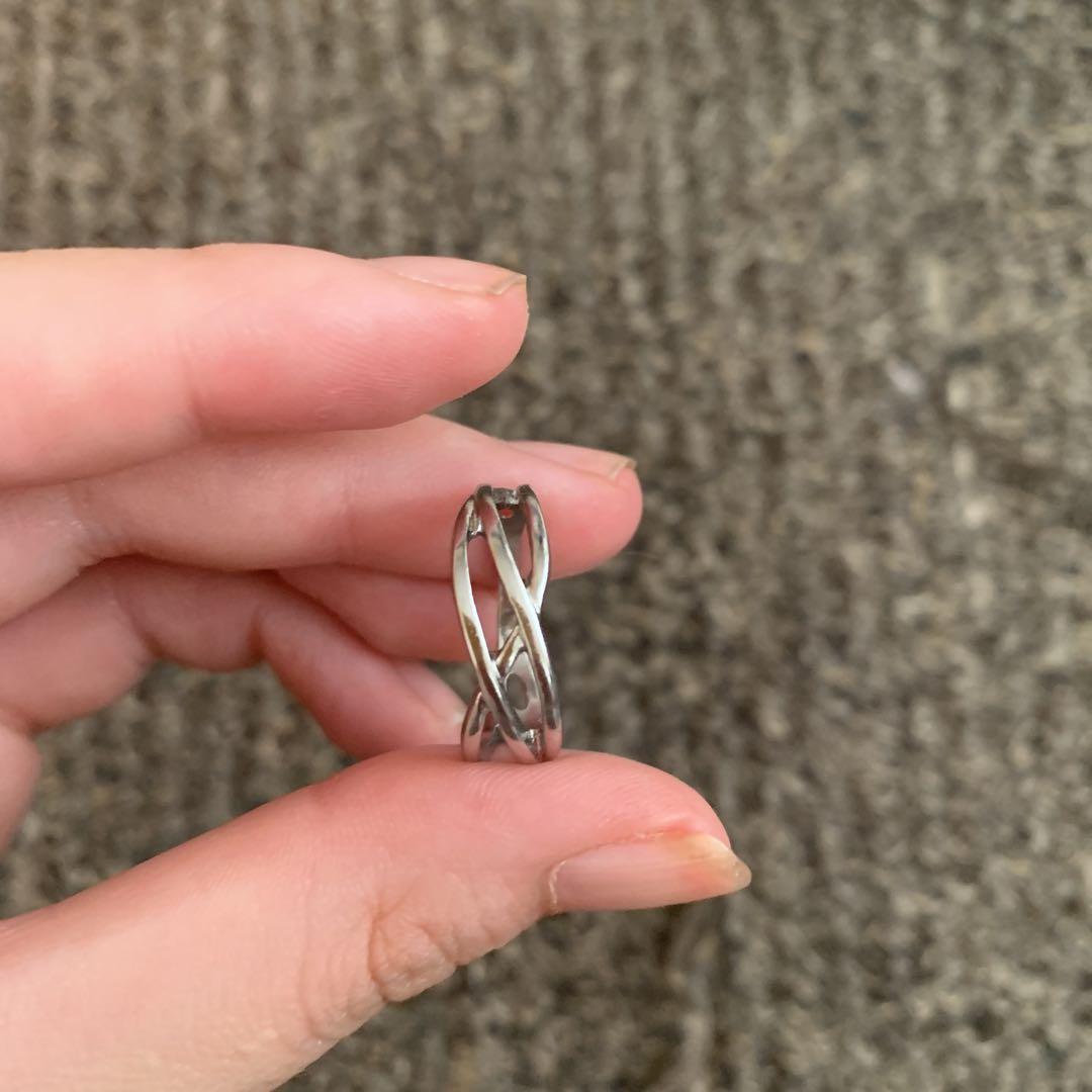 ●日本正規品● ツイストデザイン シルバー リング メルカリ - アクセサリー