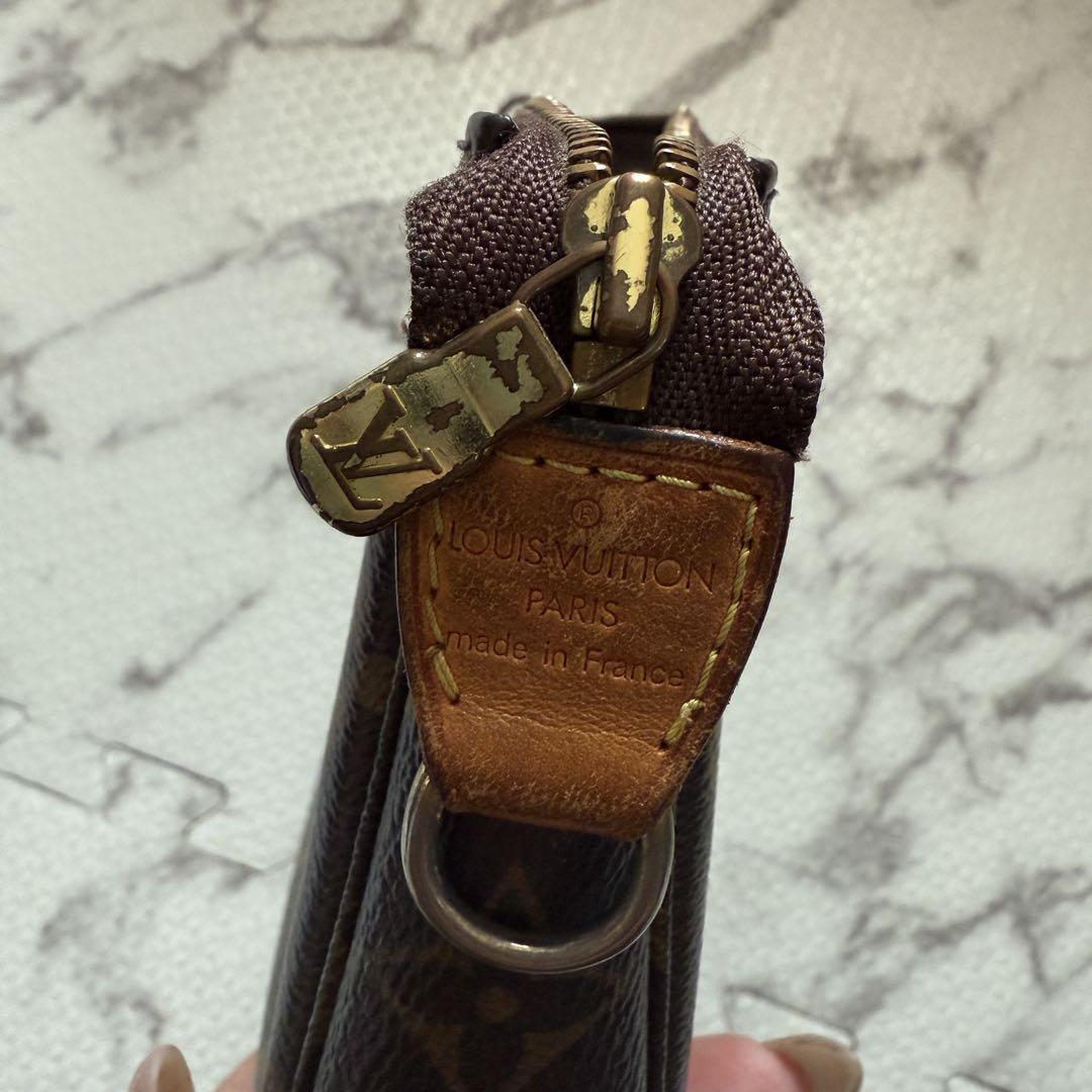 Louis Vuitton モノグラム アクセサリーポーチ