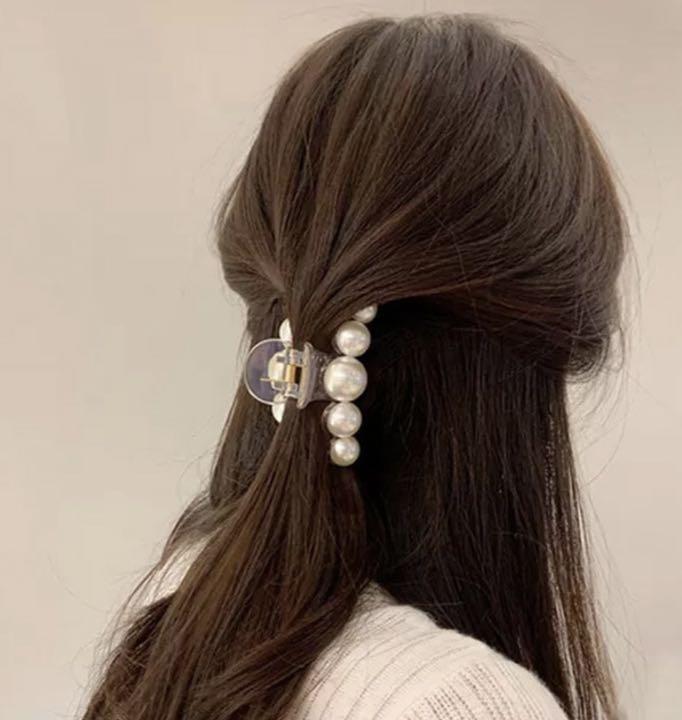 パール ヘアクリップ 大 - メルカリ
