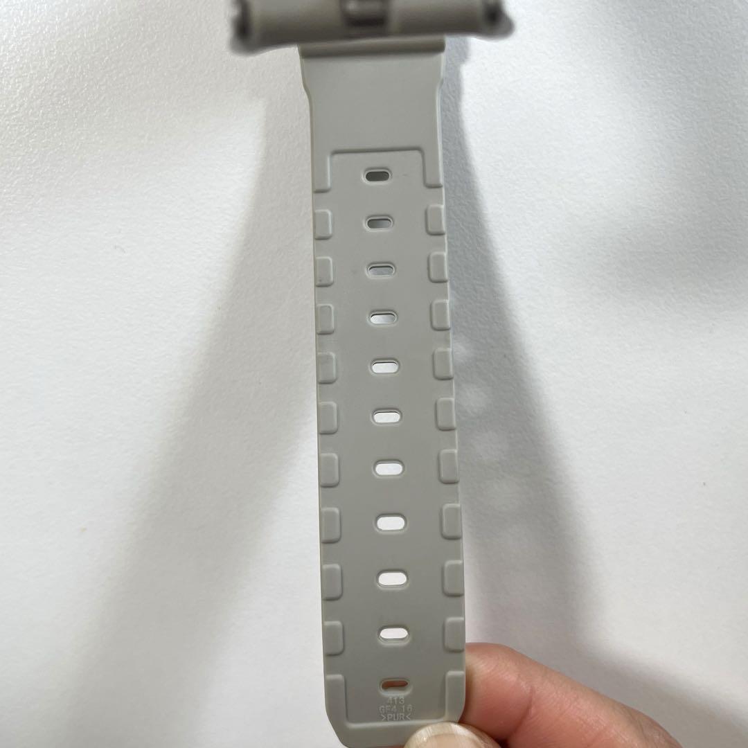 カシオ　G-SHOCK DW-5600M-8JF ベージュ