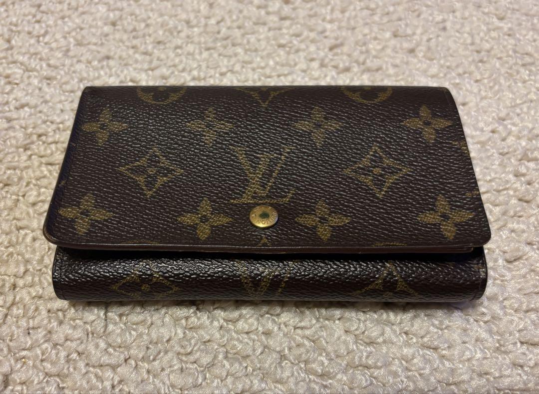 Louis Vuitton 二つ折り財布 モノグラム