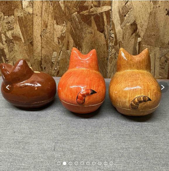 猫の形 木製装飾品 3個セット