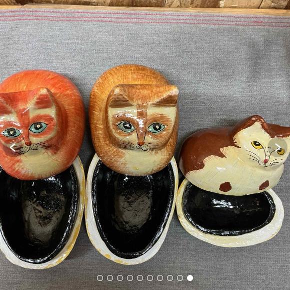 猫の形 木製装飾品 3個セット