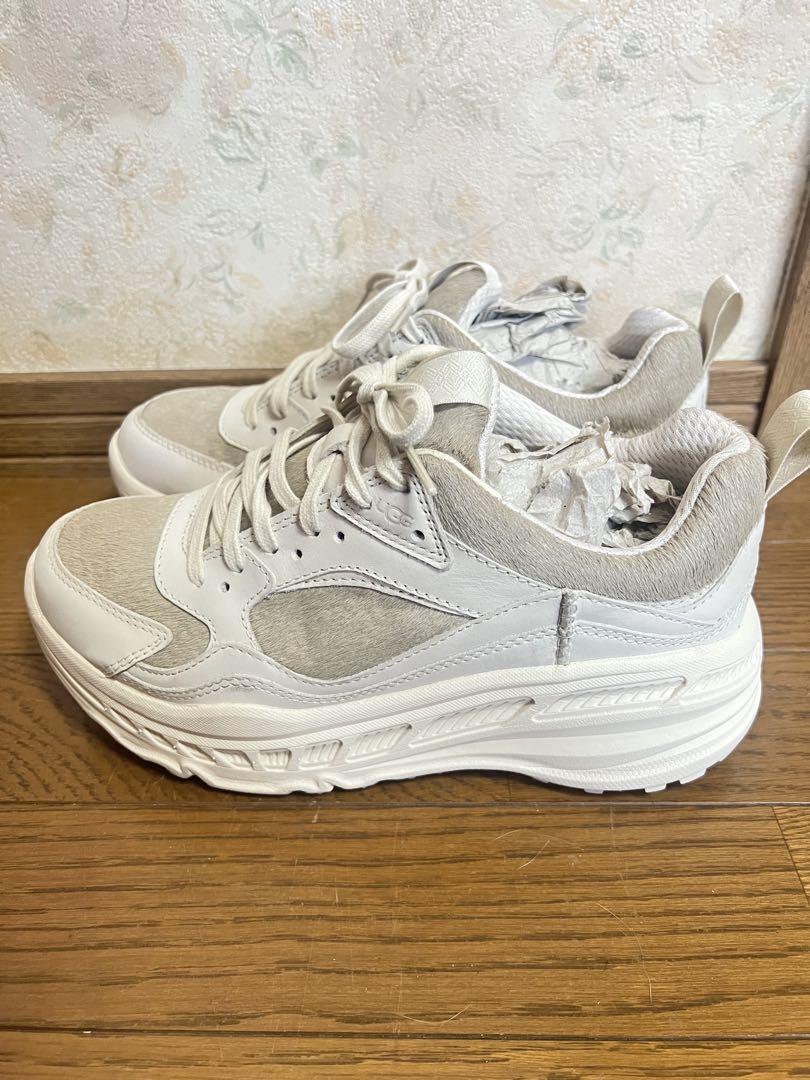 超美品｝UGG 厚底スニーカー 24.5cm