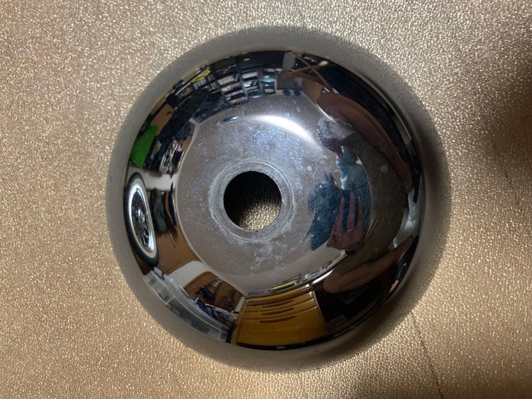 FLSTN 2006年式 16インチフロント純正ホイールキャップか