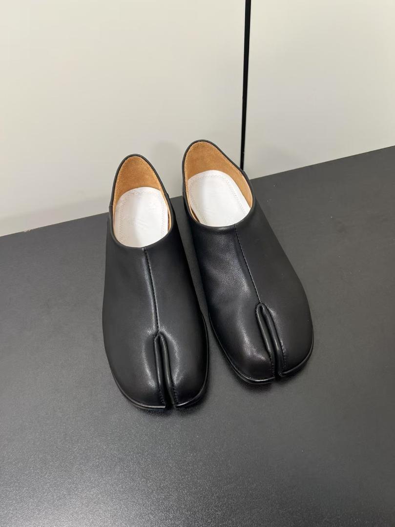 Maison Margiela Tabi Babouche