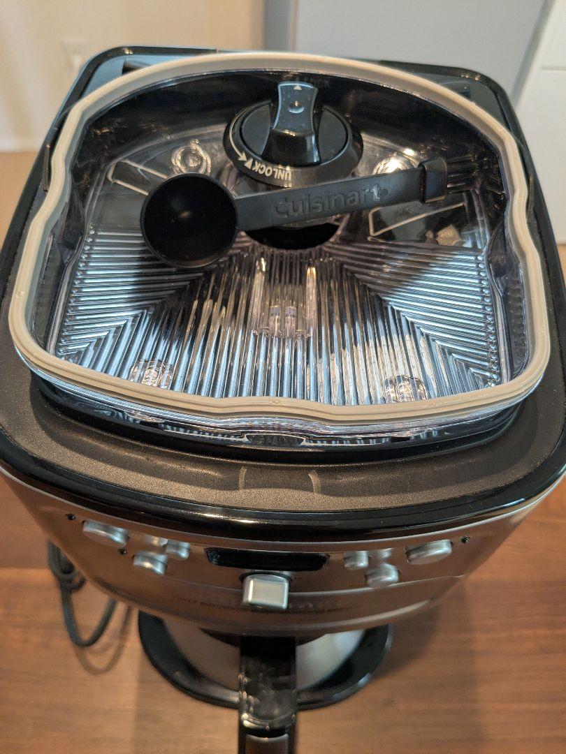 Cuisinart 自動コーヒーメーカー グラインダー付き
