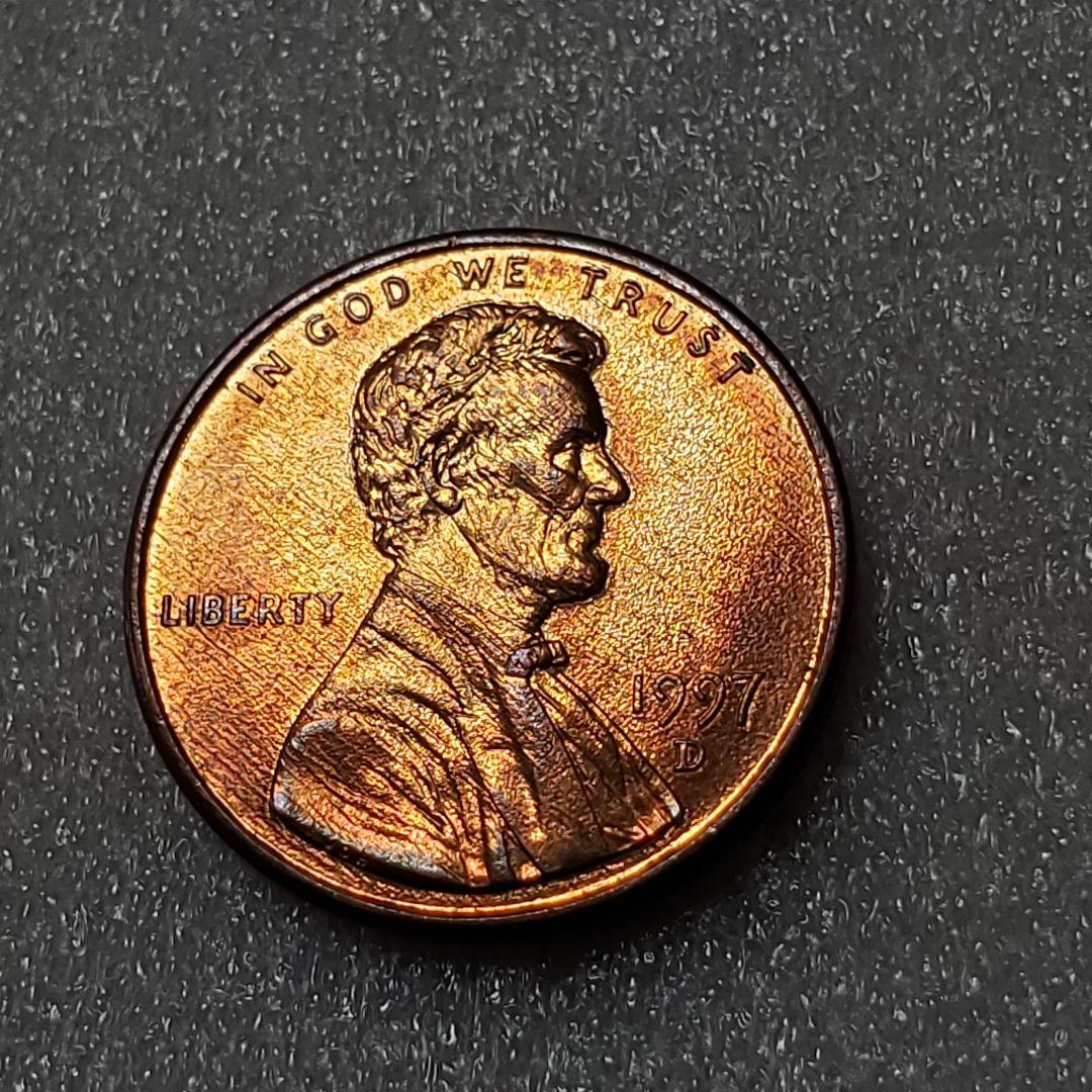 3855. 極美品 エラー ？ 1997年 D アメリカ 1セント 海外硬貨 - メルカリ