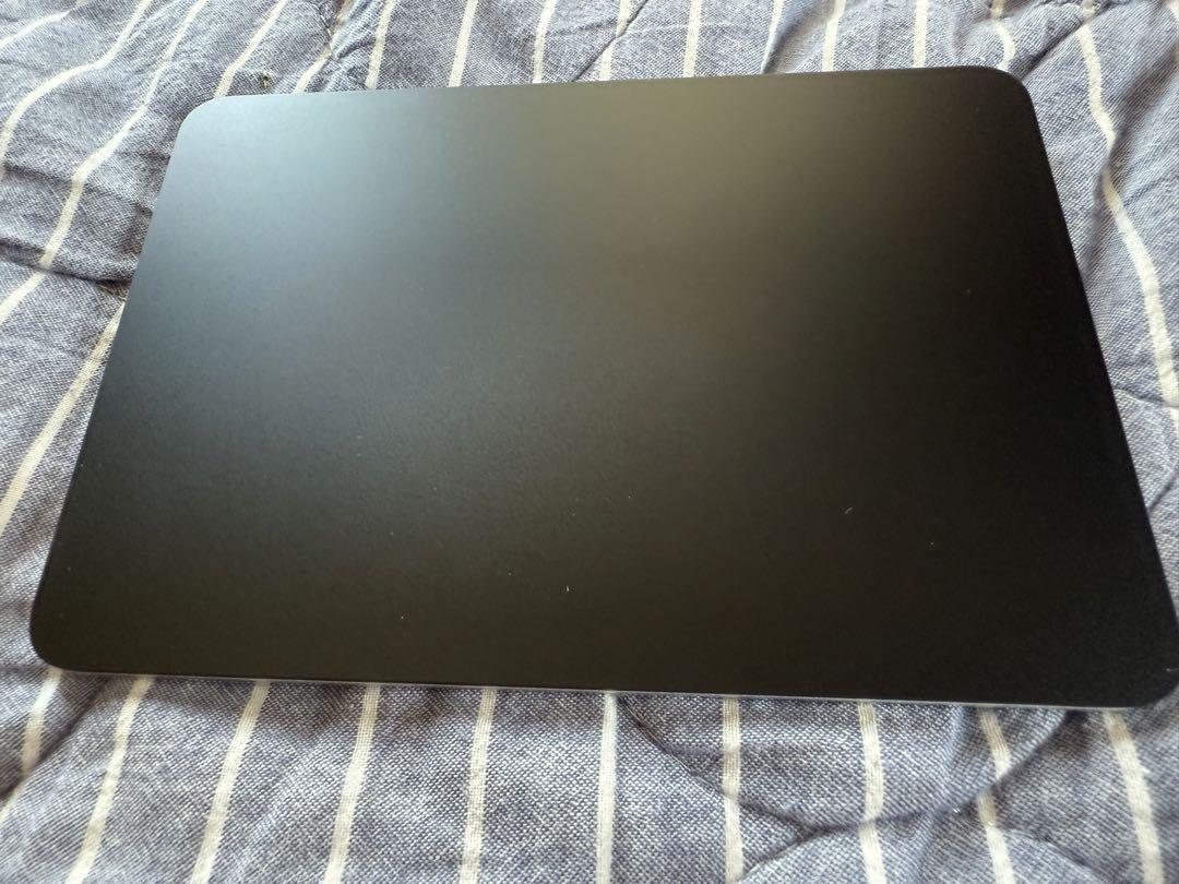 Magic Trackpad (USB-C) ブラック