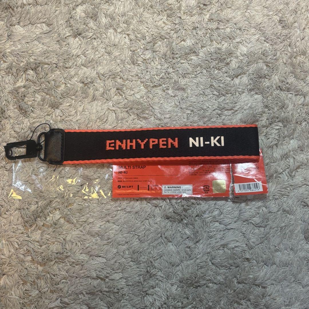 ENHYPEN マルチストラップ ニキ - メルカリ