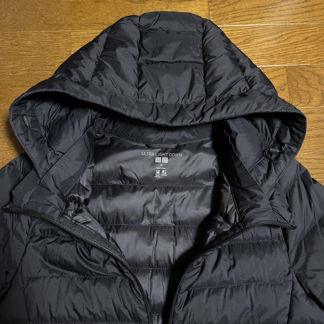 UNIQLO ウルトラライトダウンフーデットコート M ブラック
