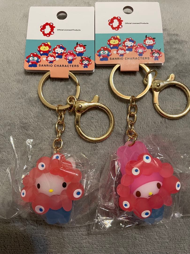サンリオキャラクターズ アクリルキーホルダー 2個セット
