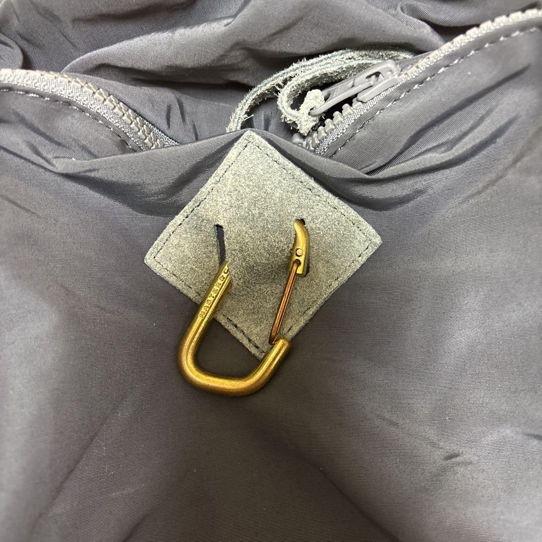 ダークグレー ナイロンリュック