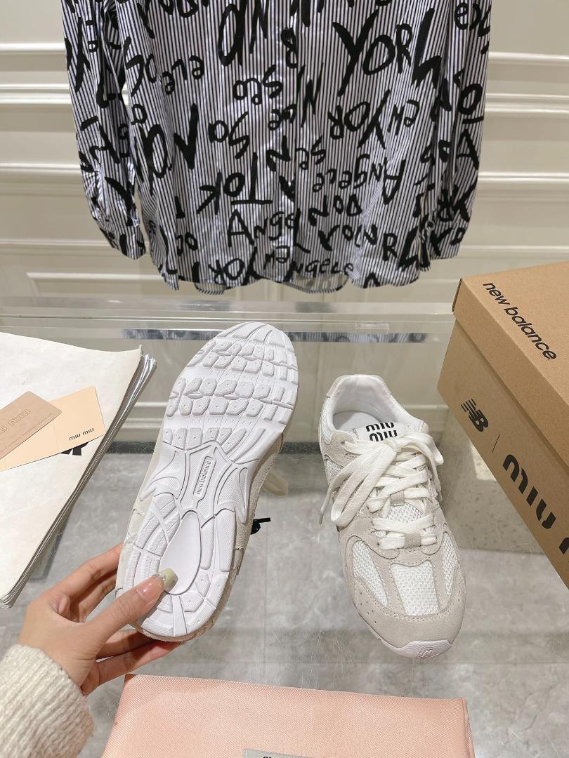 MIUMIU x