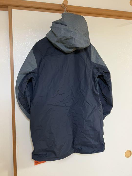 【限定値下げ】タグ付き 新品　ダカイン　スノーウェア