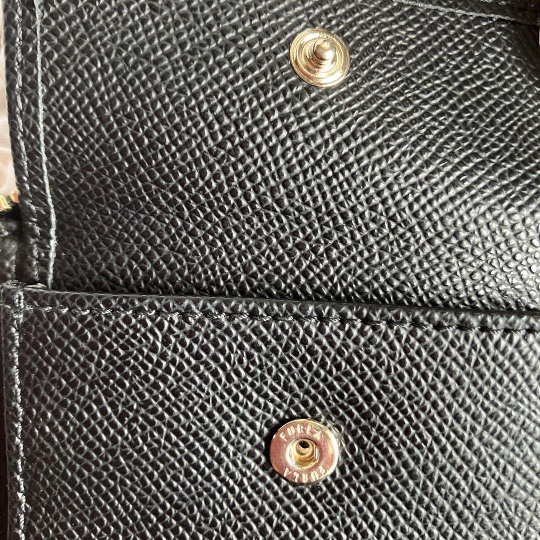 FURLA ブラック 二つ折り財布