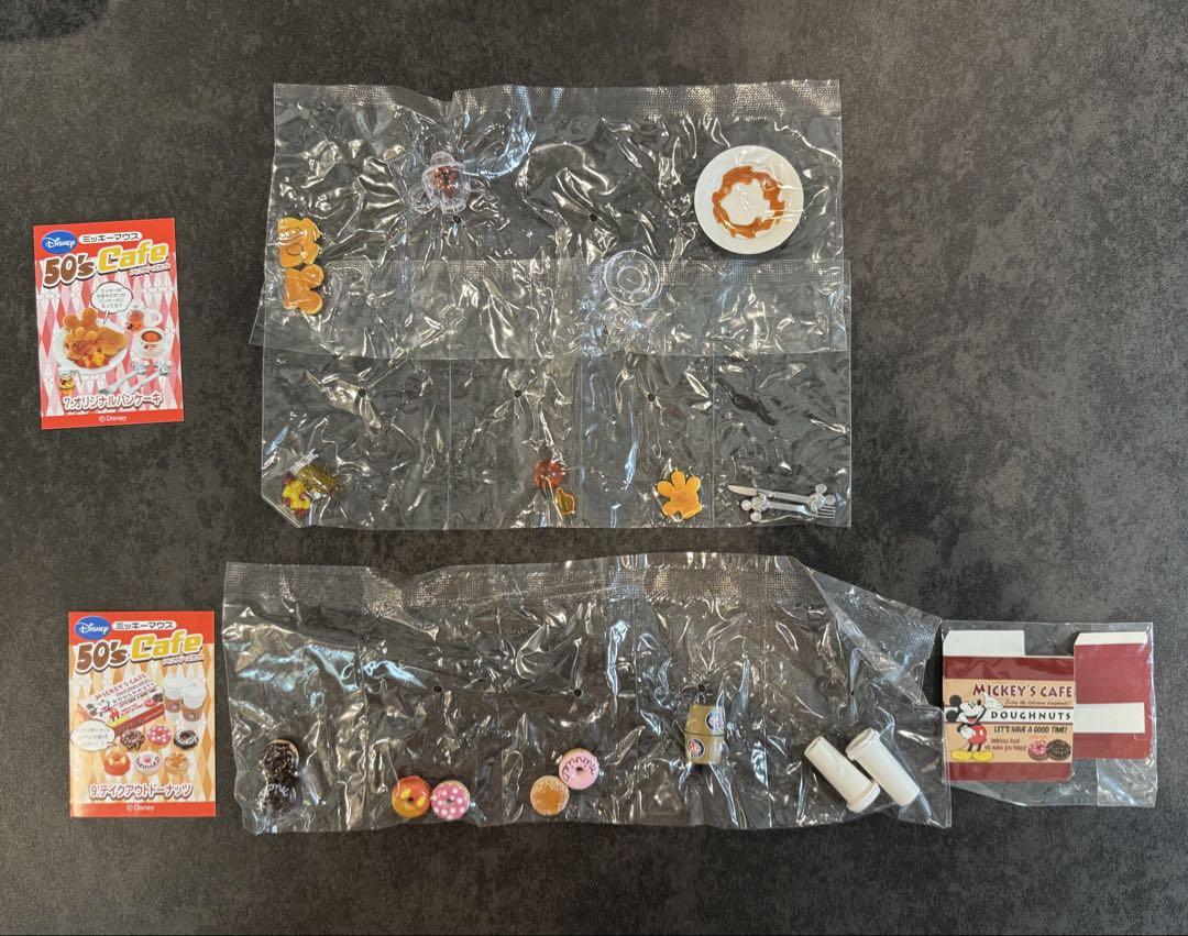 Re-Ment Disney 50's Cafe Mickey Sweets miniature figure set