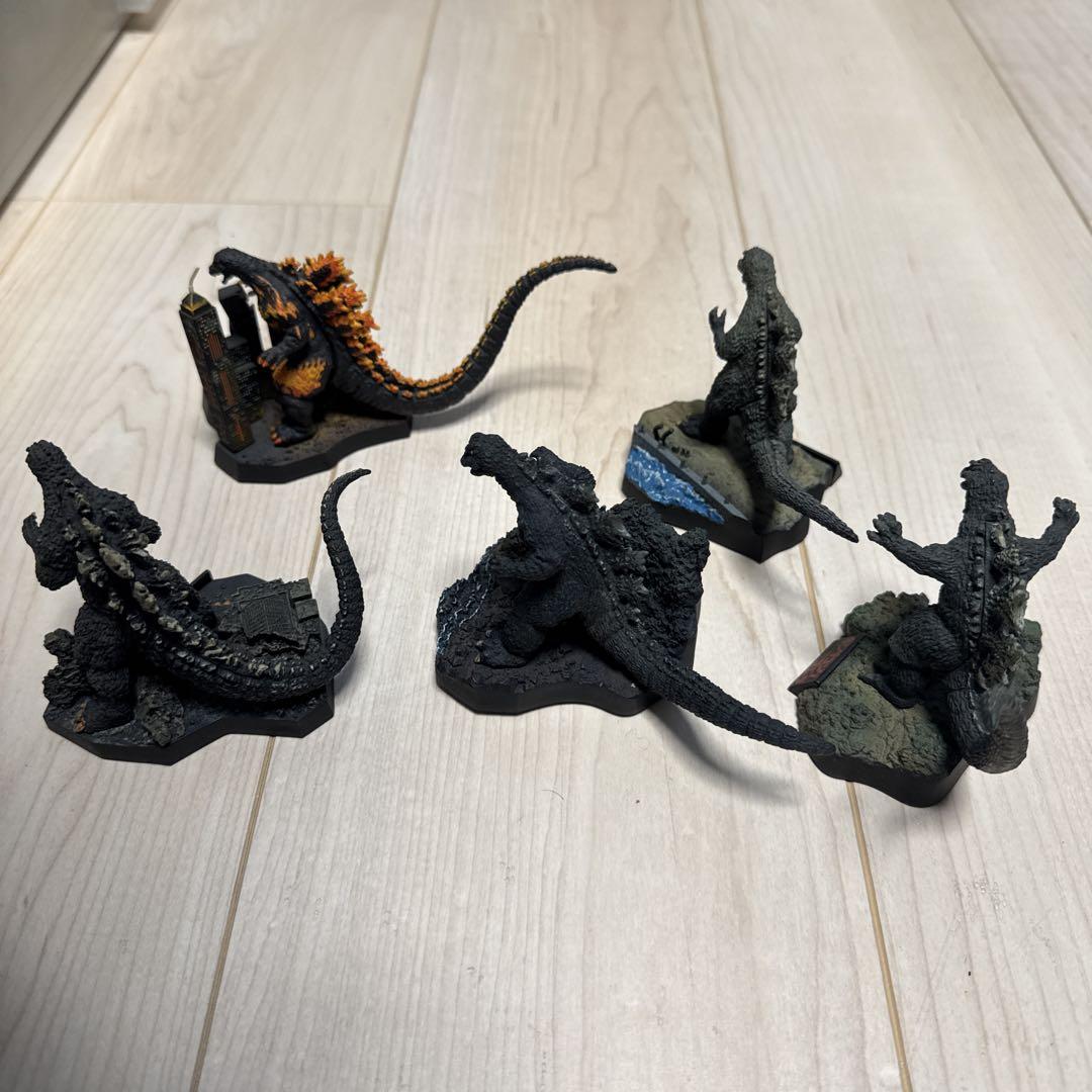 ゴジラ名鑑　5個セット