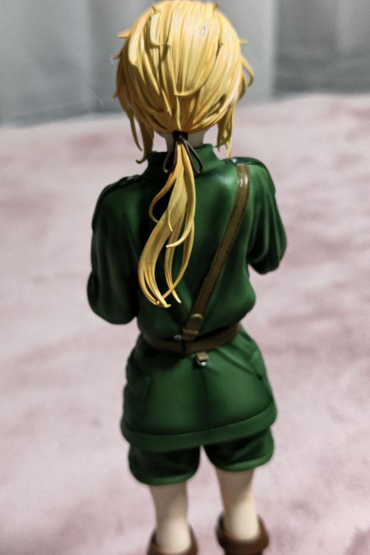 ヴァイオレット エヴァーガーデン　子供バージョン　ガレージキット　フィギュア