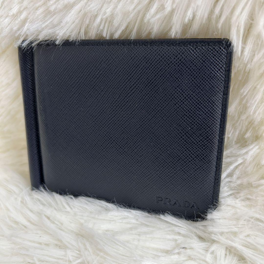 極美品✨プラダ マネークリップ サフィアーノ ネイビー ロゴ 札入れ 極美品✨プラダ マネークリップ サフィアーノ ネイビー ロゴ 札入れ