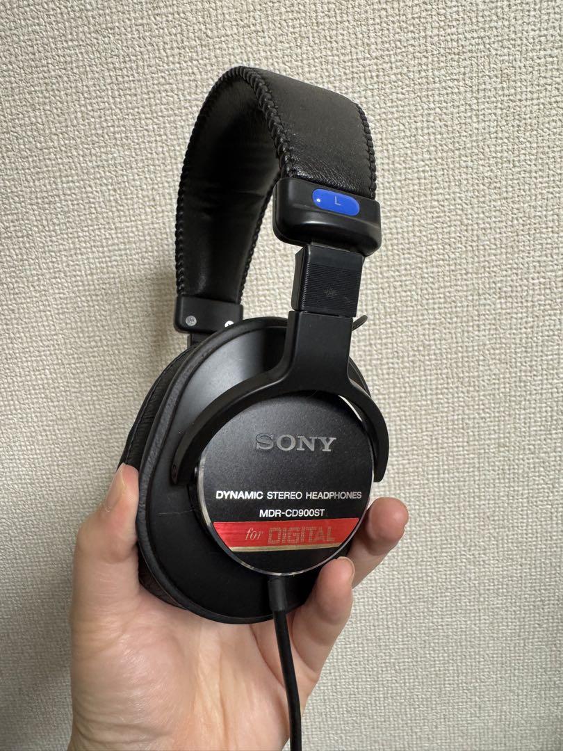 SONY MDR-CD900ST 有線ヘッドホン - メルカリ SONY MDR-CD900ST 有線ヘッドホン - メルカリ
