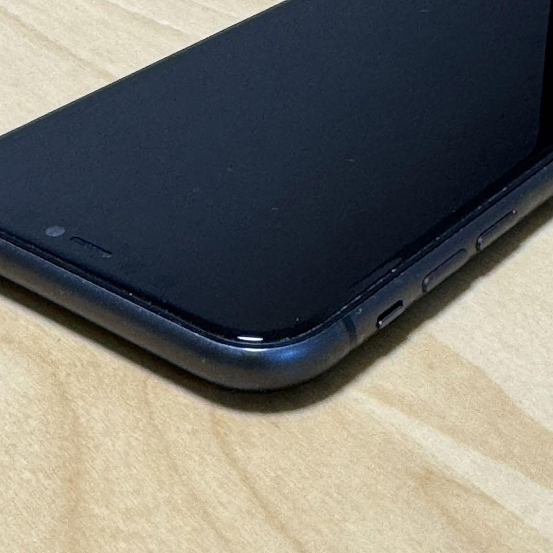 iPhone 11 ブラック 128 GB Softbank スマートフォン・携帯電話