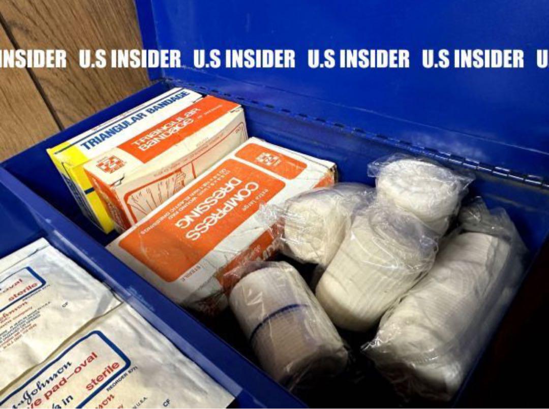 LAより入荷!!■アメリカ品　ジョンソン・エンド・ジョンソン　FIRSTAID■