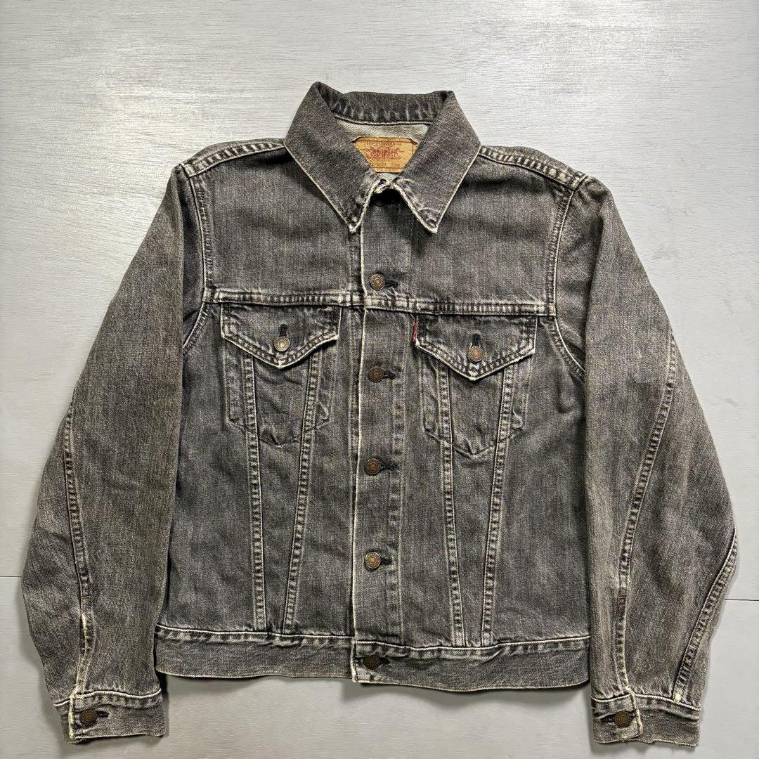 Levi's デニムジャケット　70505-0213 先染めブラック　短丈　38