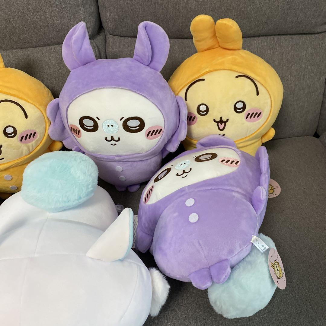 タグ付き ちいかわパジャマ・だららんBIGぬいぐるみ新品　うさぎハチワレモモンガ