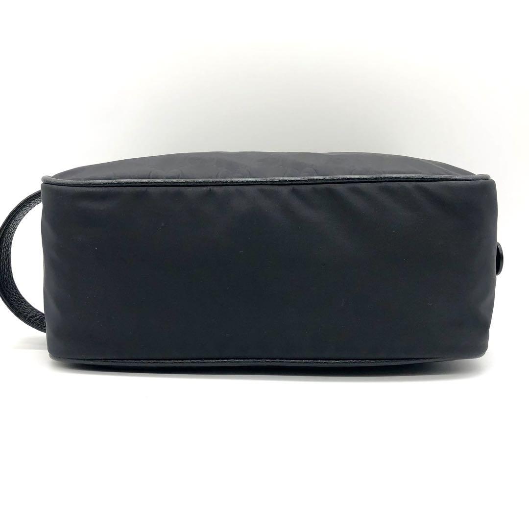 GUCCI クラッチバッグ