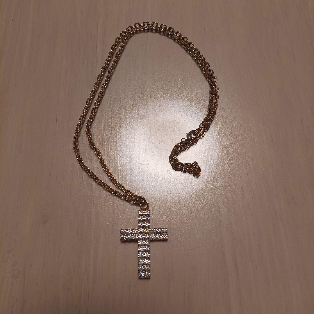 ゴールドメッキ クリスタル クロスペンダント ネックレス華やか！