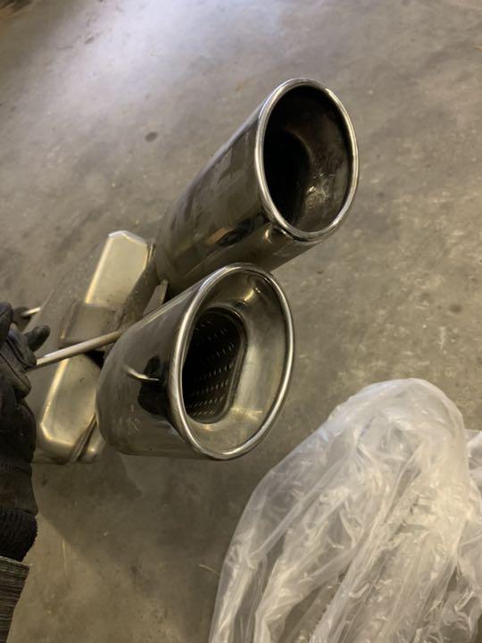 RB1.2 マフラー