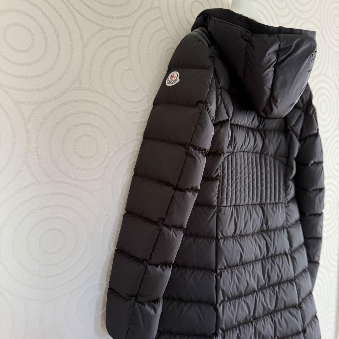 【美品】MONCLER TALEVE ブラック T1 mdprevattcaulkingandwaterproofing.com