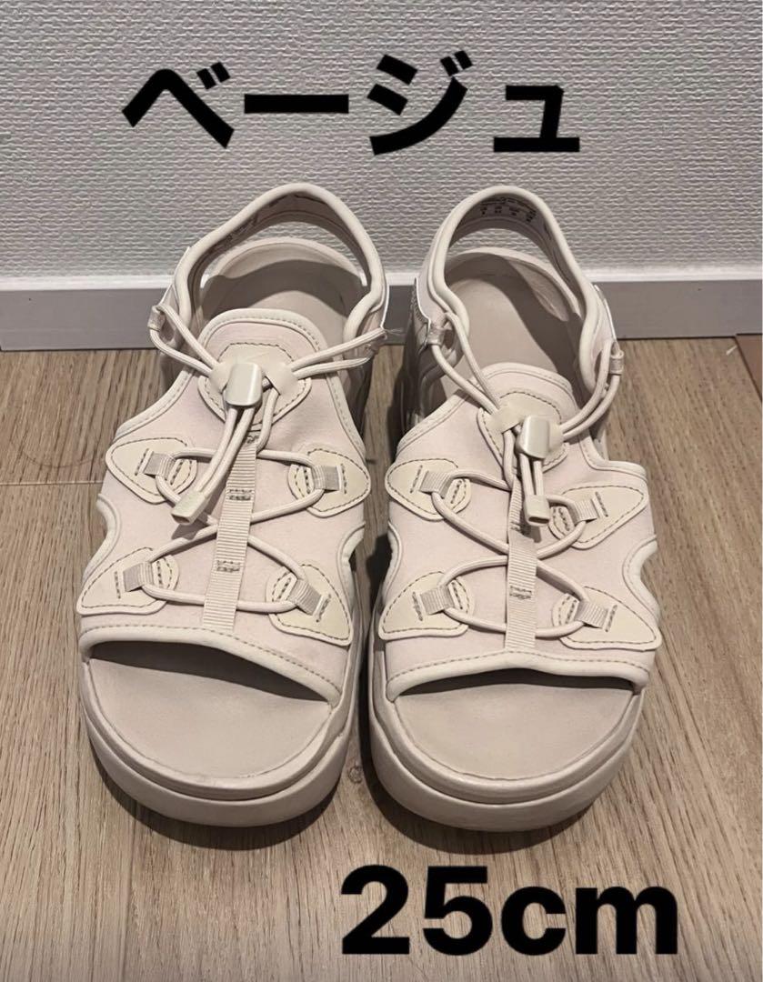 NIKE エアーマックス ココ サンダル クリーム ナイキ ベージュ 厚底
