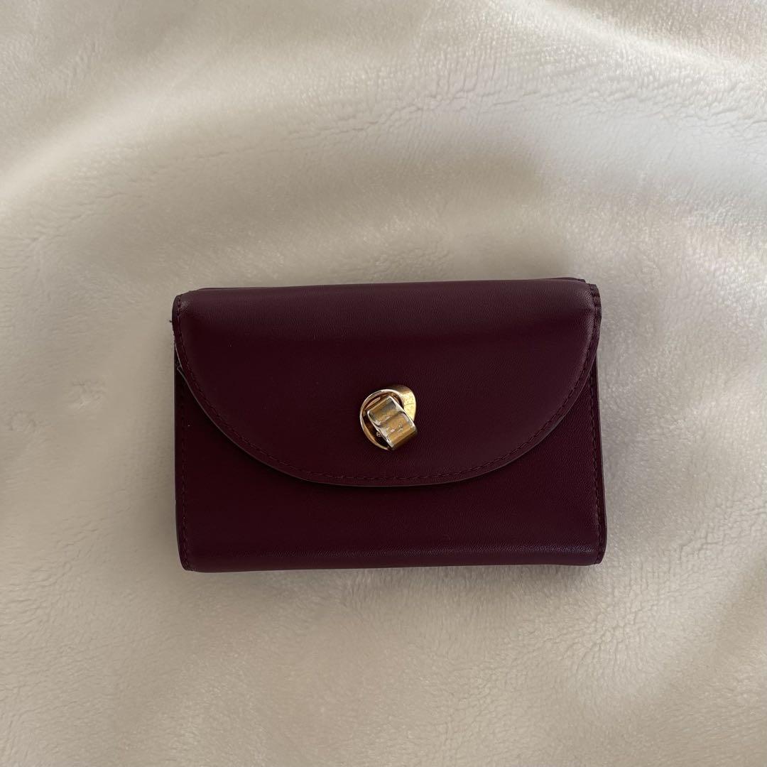 CHARLES & KEITH バーガンディ 三つ折り財布 ミニ財布