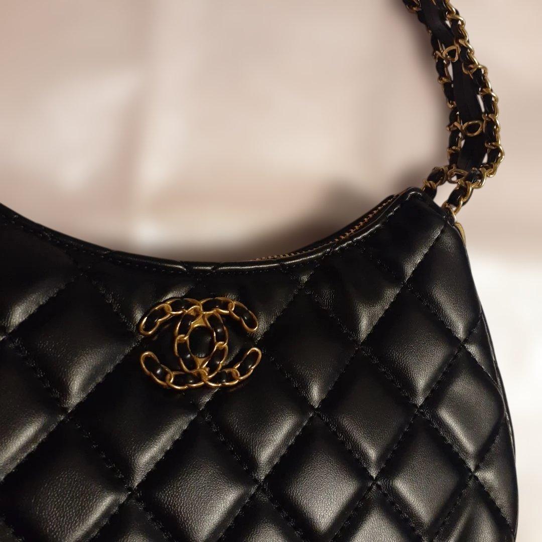 ショルダーバッグ