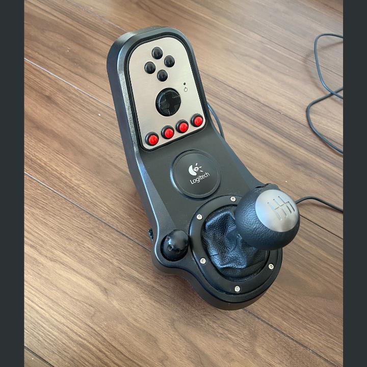 Logitech G27