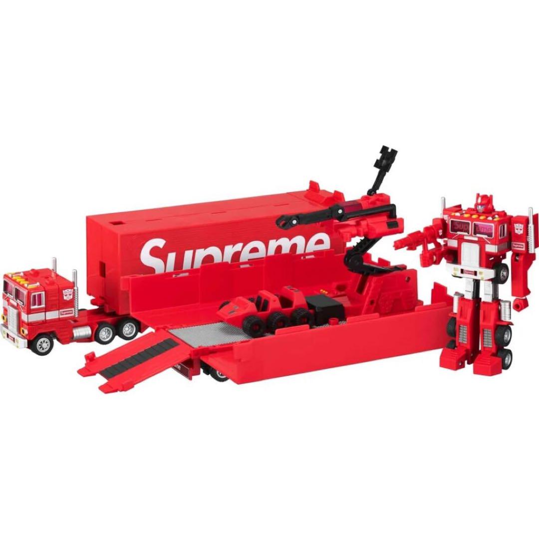 Supreme Transformers G1 Prime Figure