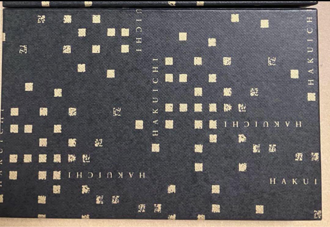 【新品未開封】ミャクミャク　箔名画　北斎　ガラストレー　箔一　大阪万博限定 新品未開封】ミャクミャク 箔名画 北斎 ガラストレー 箔一 大阪