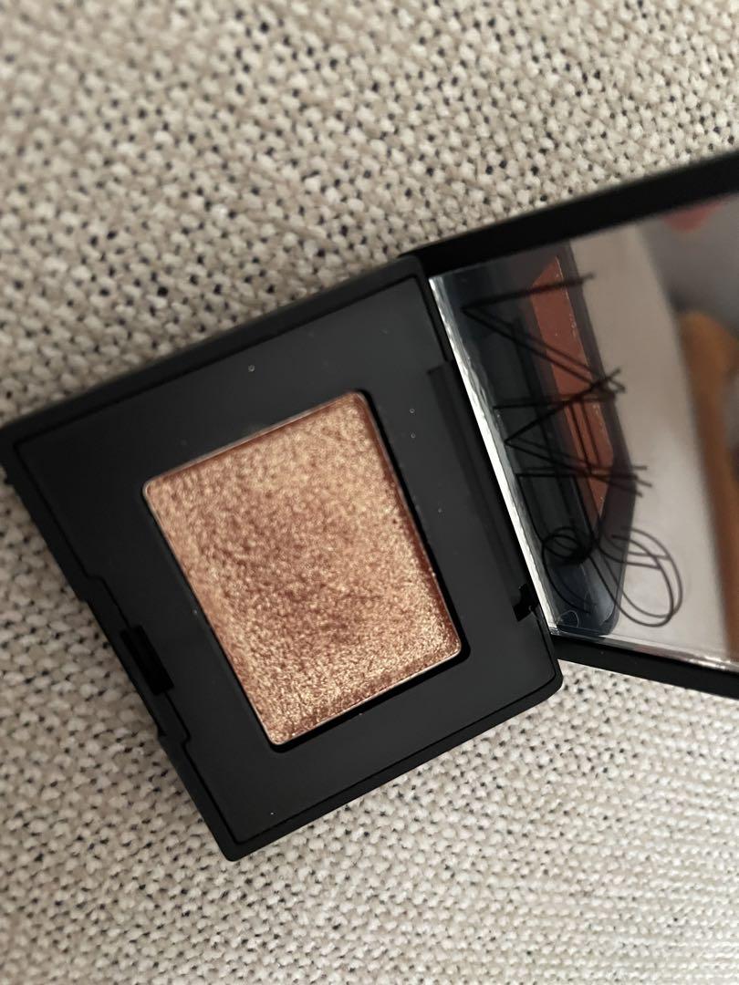 NARS ハードワイヤードアイシャドー