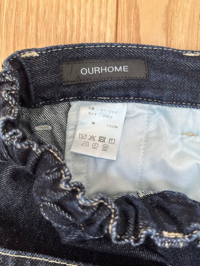 OUR HOME こだわりシルエットのデニムパンツ OUR HOME こだわりシルエットのデニムパンツ