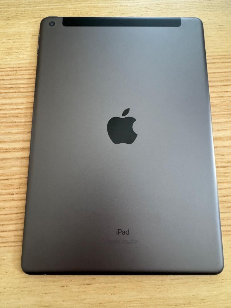 iPad 第7世代 WiFi Cellular 32GB 本体のみ