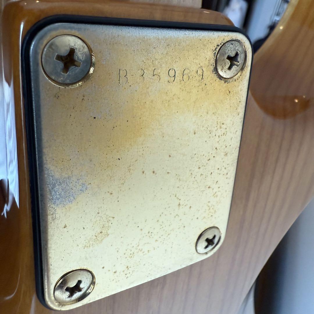 AIRCRAFT　エレキギター　EMG搭載（SSH)